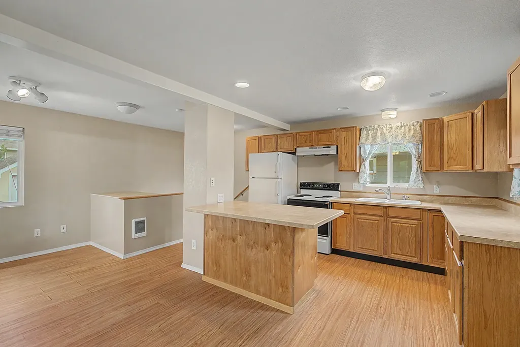 412 E Main Street East Helena MT 59635