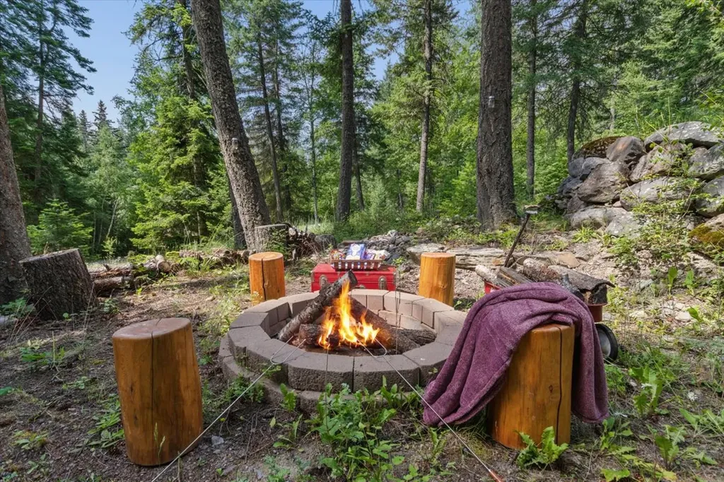 185 Blaine Meadow Lane Kalispell MT 59901