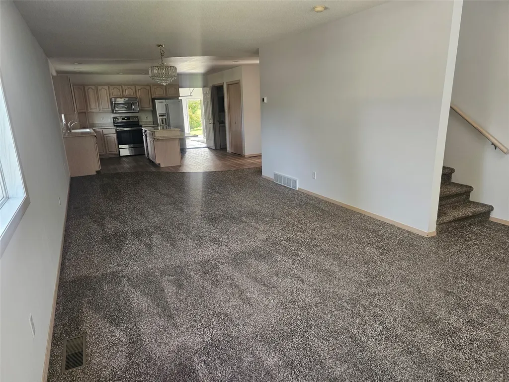 2700 Desert Drive Great Falls MT 59405