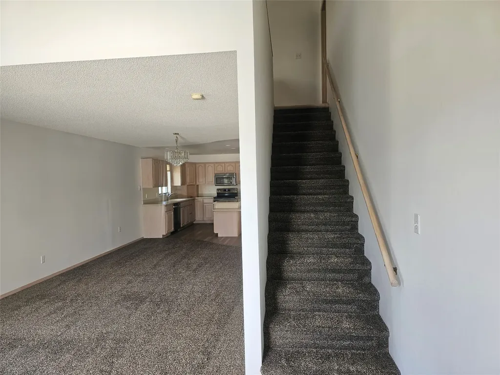 2700 Desert Drive Great Falls MT 59405