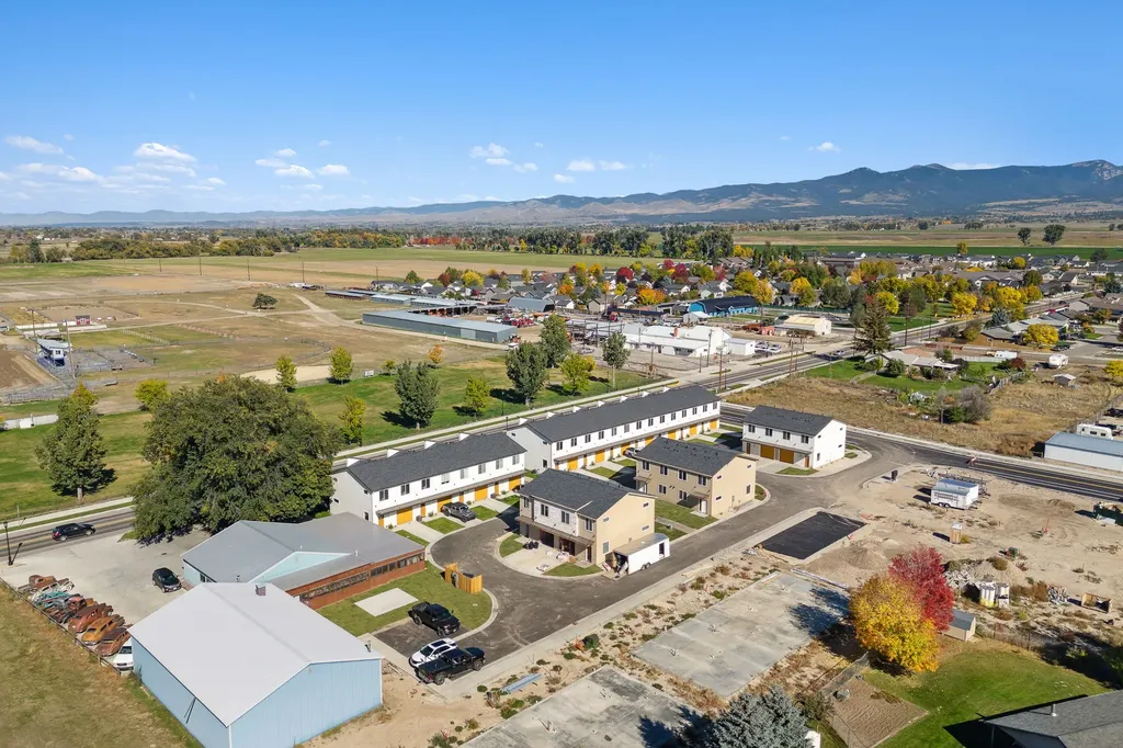221 Fairgrounds Road Hamilton MT 59840