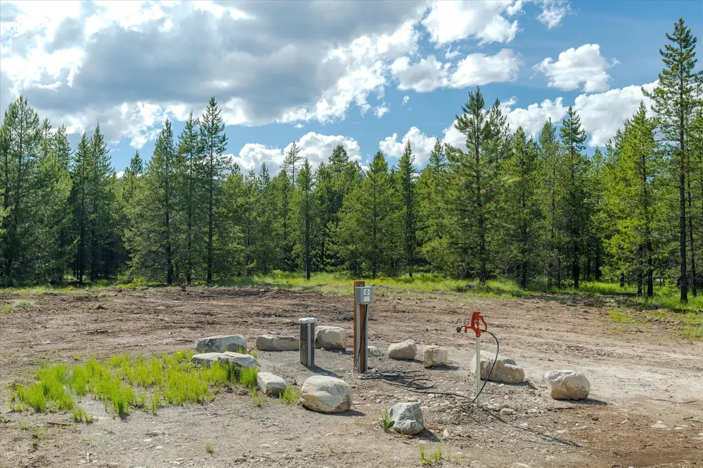 18 Gunsite Court Marion MT 59925