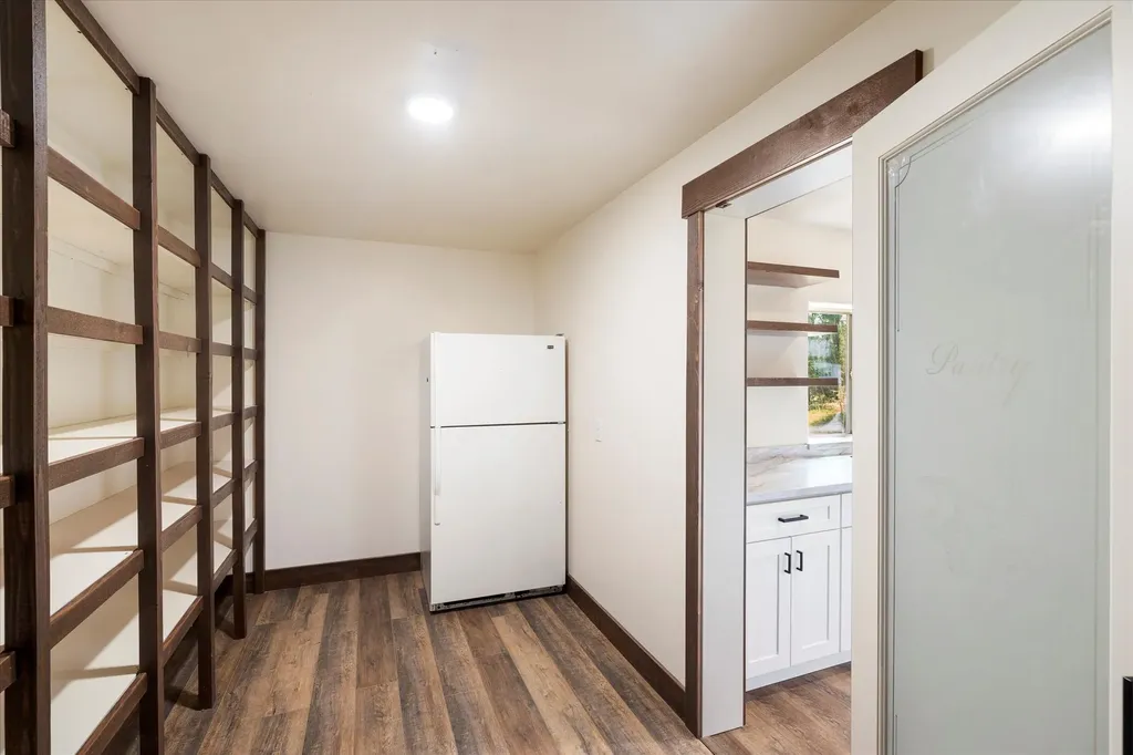 439 Dasios Road Troy MT 59935