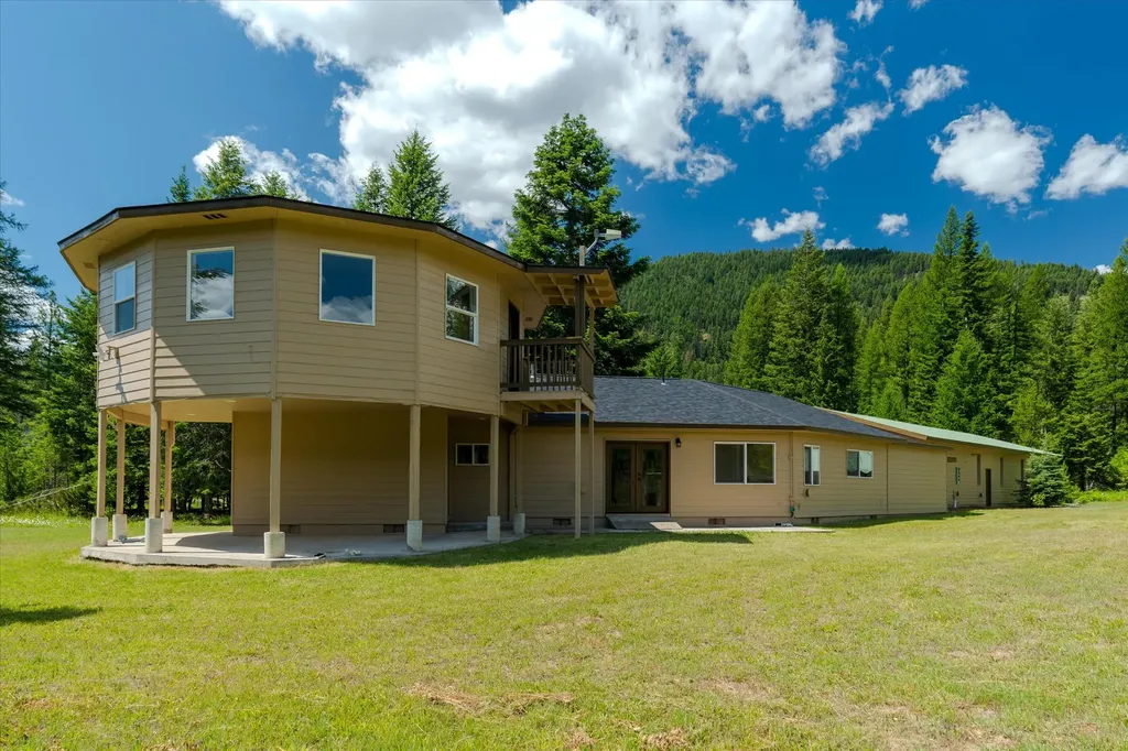 439 Dasios Road Troy MT 59935