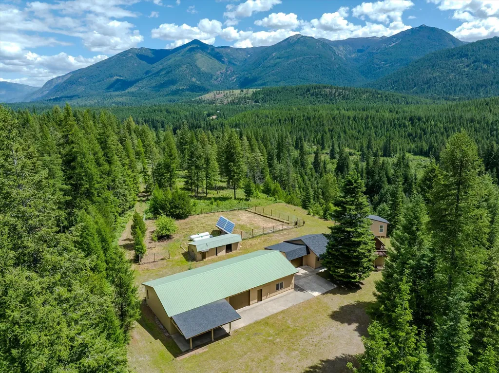 439 Dasios Road Troy MT 59935