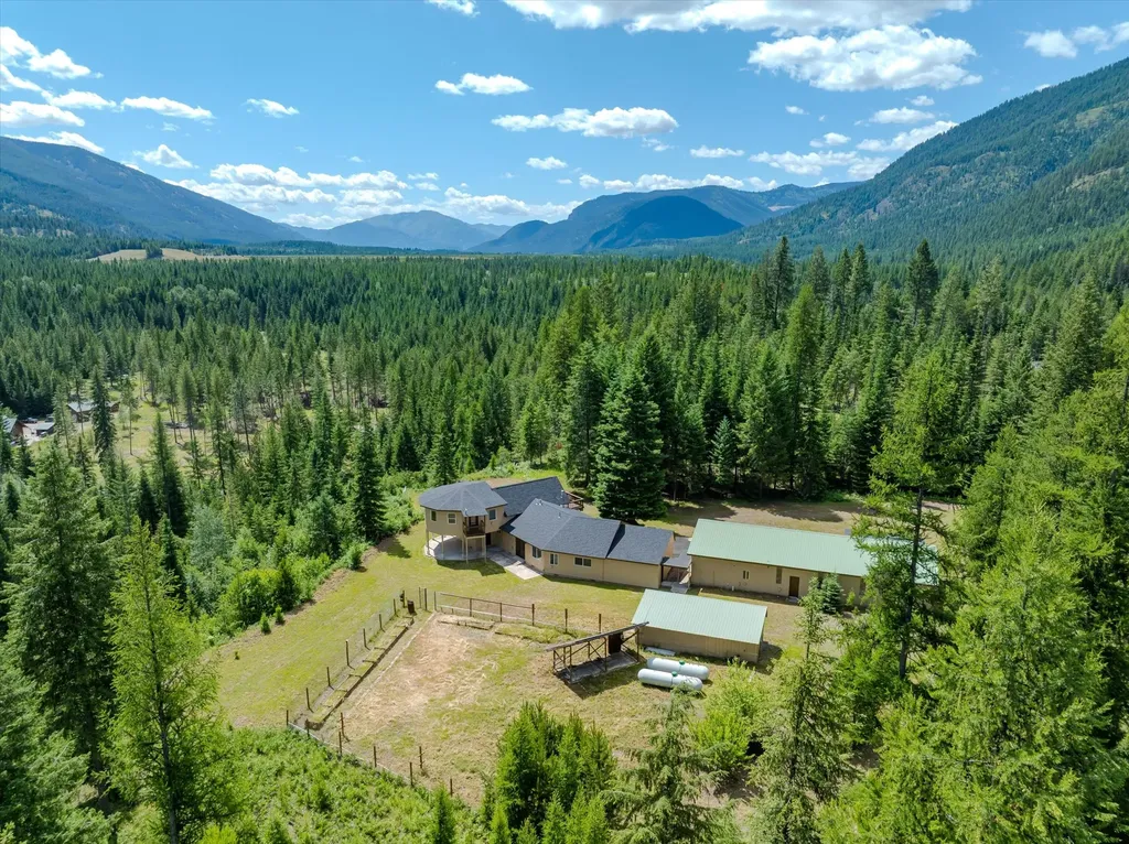 439 Dasios Road Troy MT 59935