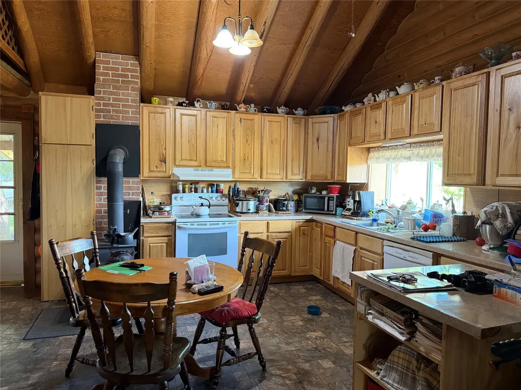 36 Sagebrush Lane Plains MT 59859