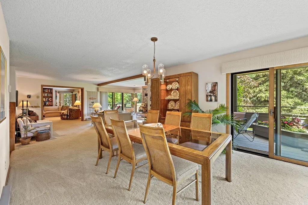 147 Golf Terrace Bigfork MT 59911