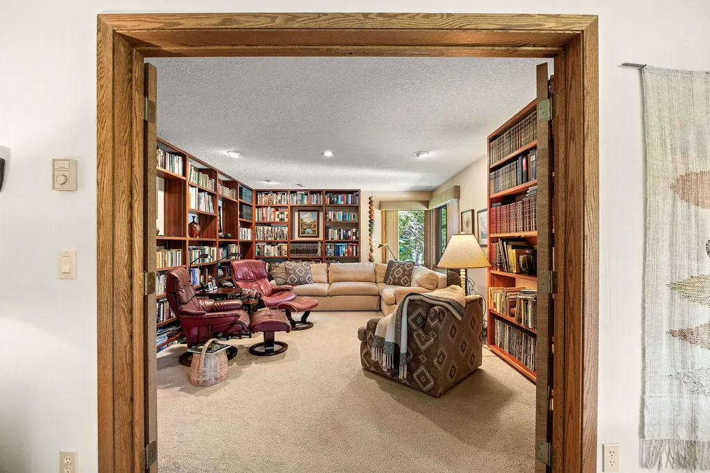 147 Golf Terrace Bigfork MT 59911