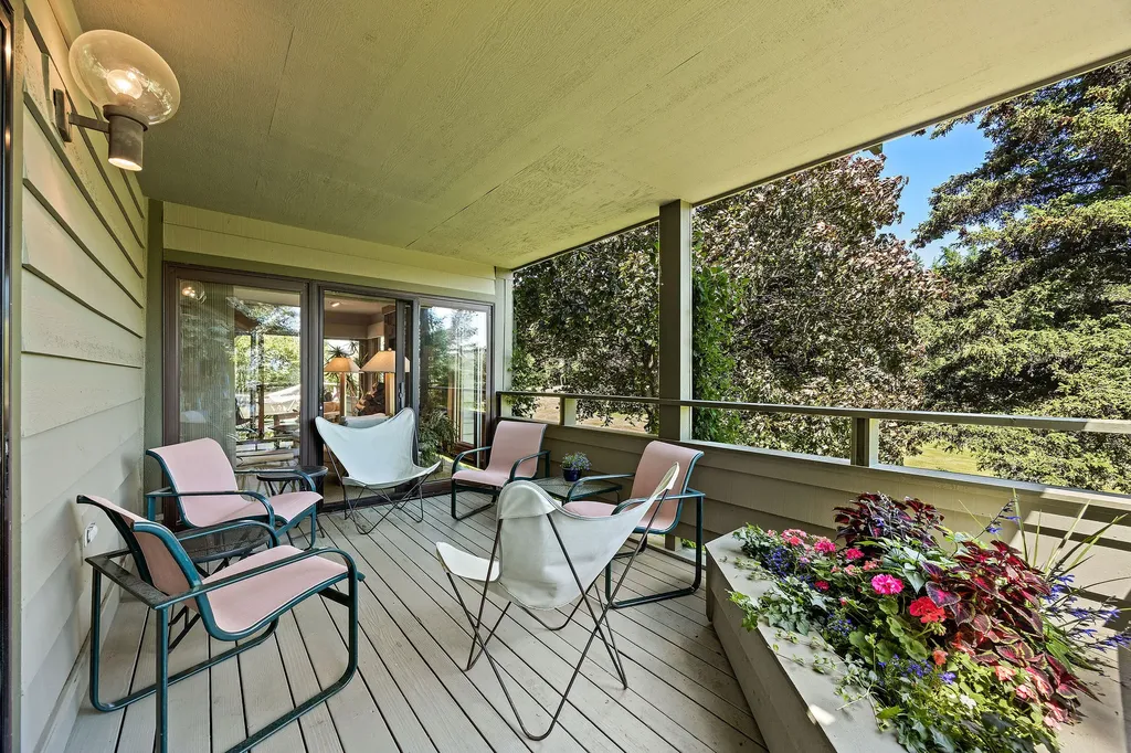 147 Golf Terrace Bigfork MT 59911
