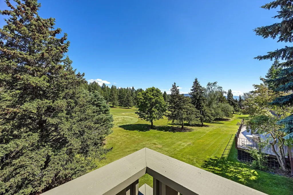 147 Golf Terrace Bigfork MT 59911