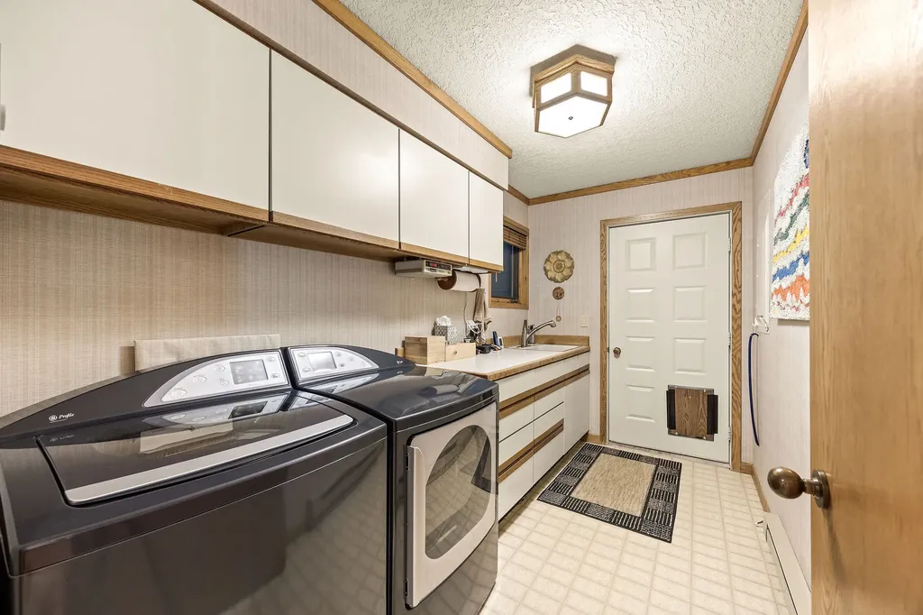 147 Golf Terrace Bigfork MT 59911