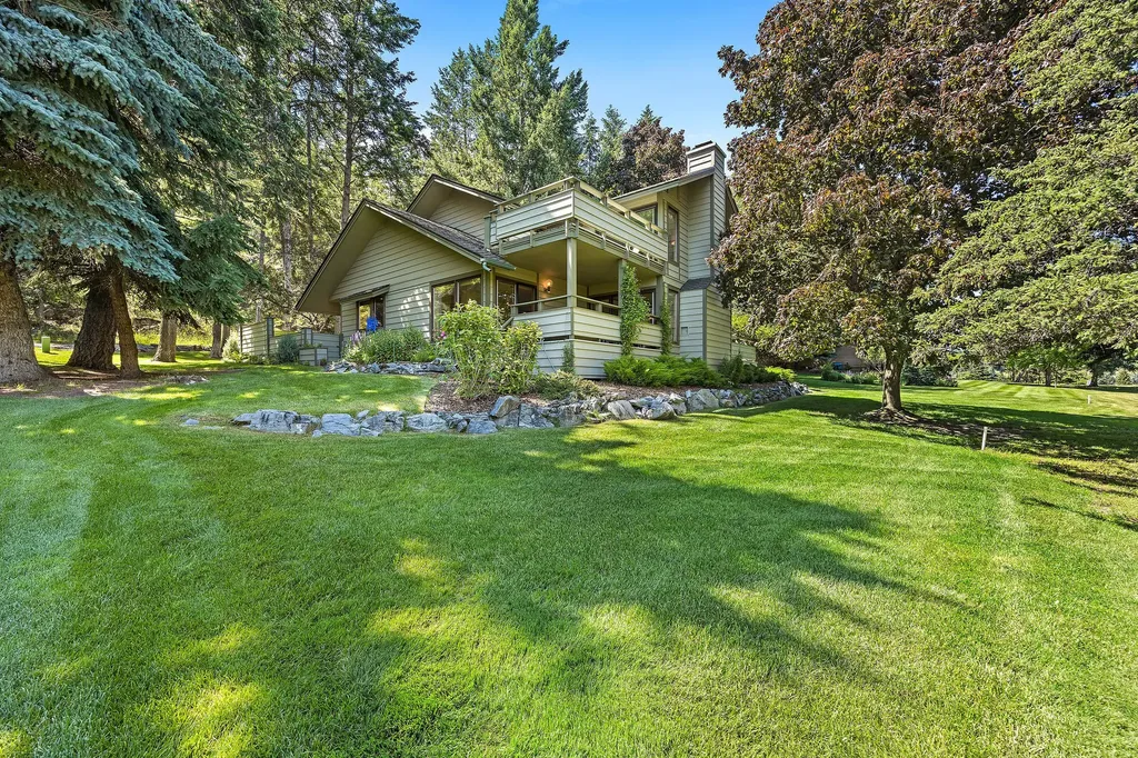147 Golf Terrace Bigfork MT 59911
