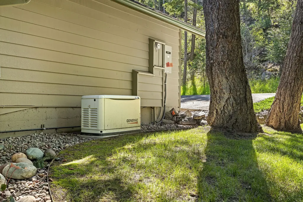 147 Golf Terrace Bigfork MT 59911