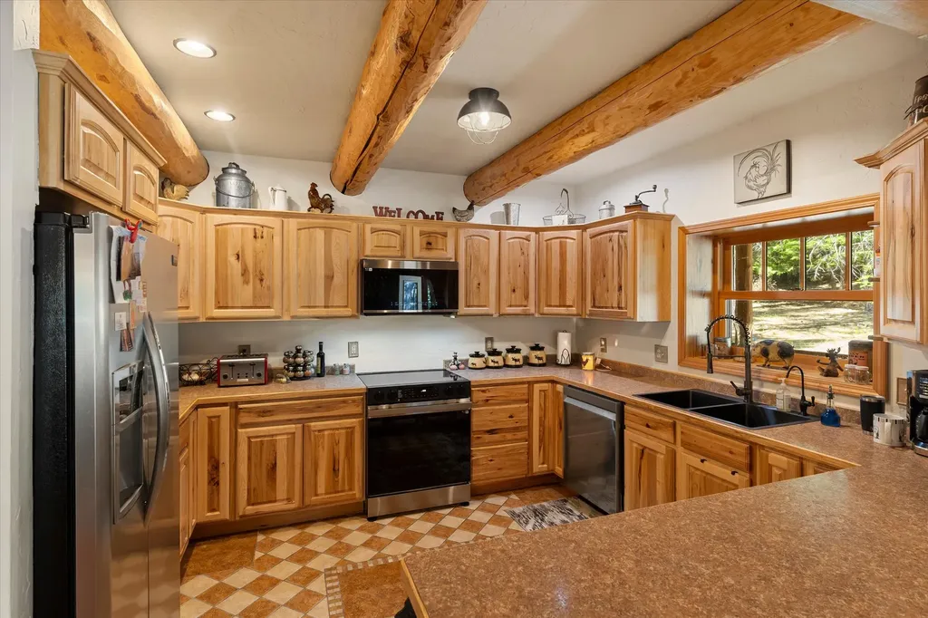 2230 Westshore Drive Troy MT 59935