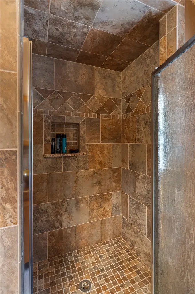 2230 Westshore Drive Troy MT 59935