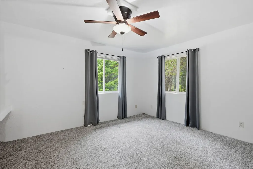 53 Whisper Lane De Borgia MT 59830