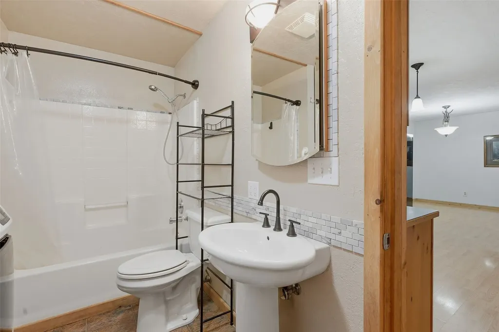 53 Whisper Lane De Borgia MT 59830