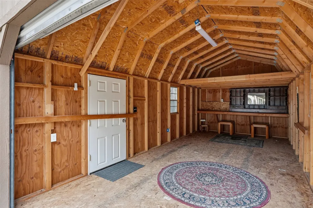 53 Whisper Lane De Borgia MT 59830