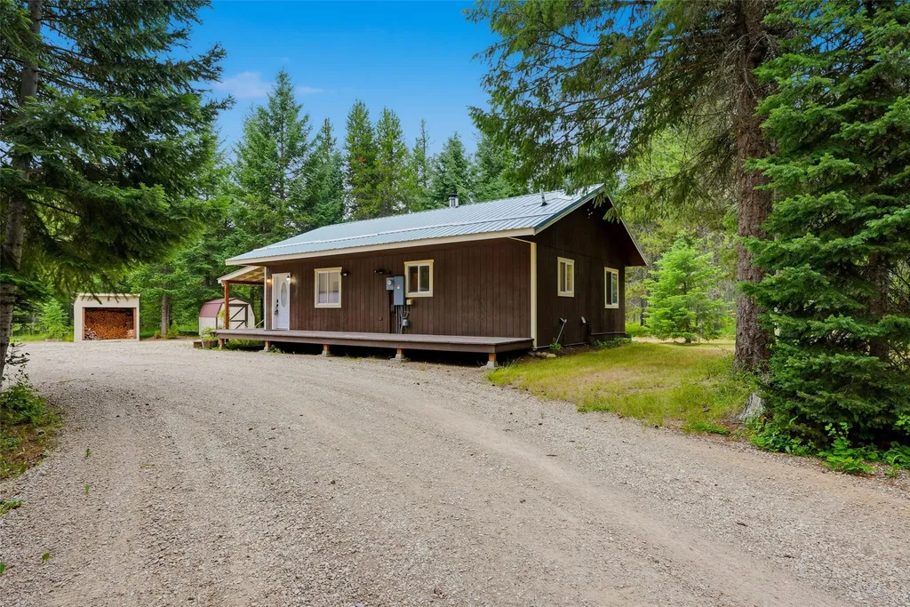 53 Whisper Lane De Borgia MT 59830
