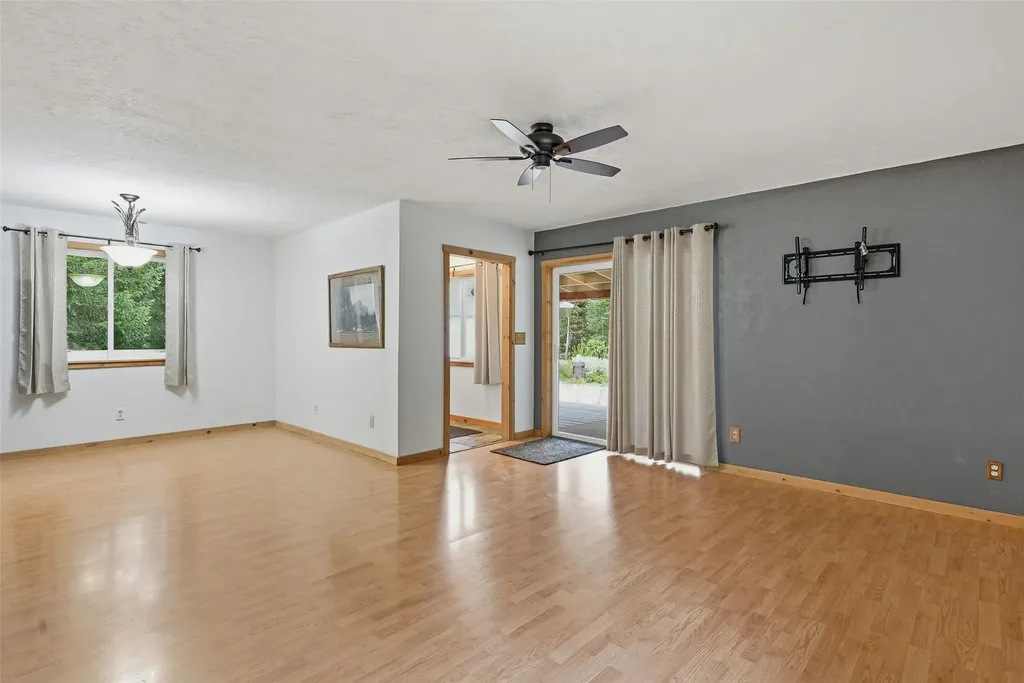 53 Whisper Lane De Borgia MT 59830