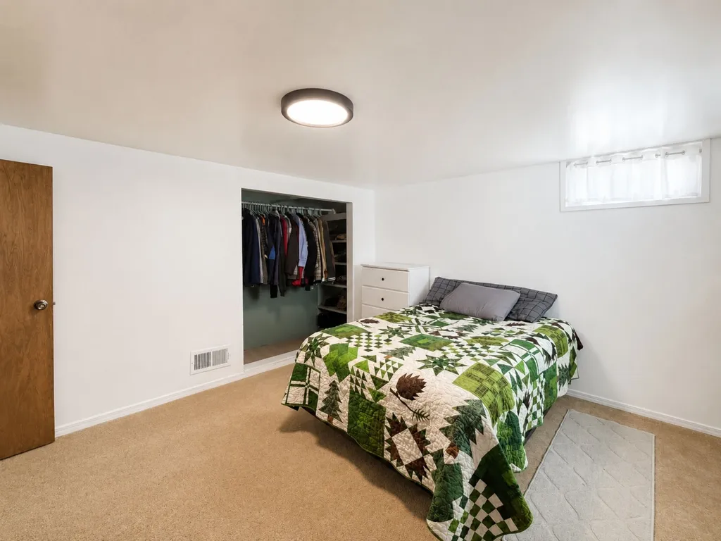516 25th Avenue NE Great Falls MT 59404
