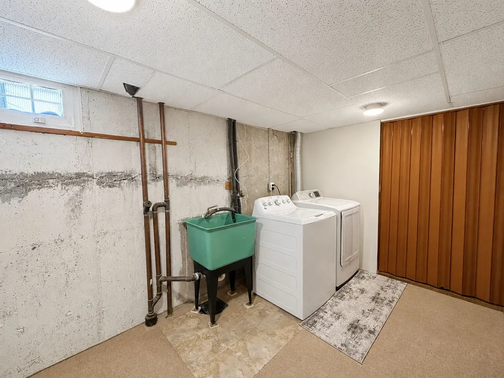 516 25th Avenue NE Great Falls MT 59404