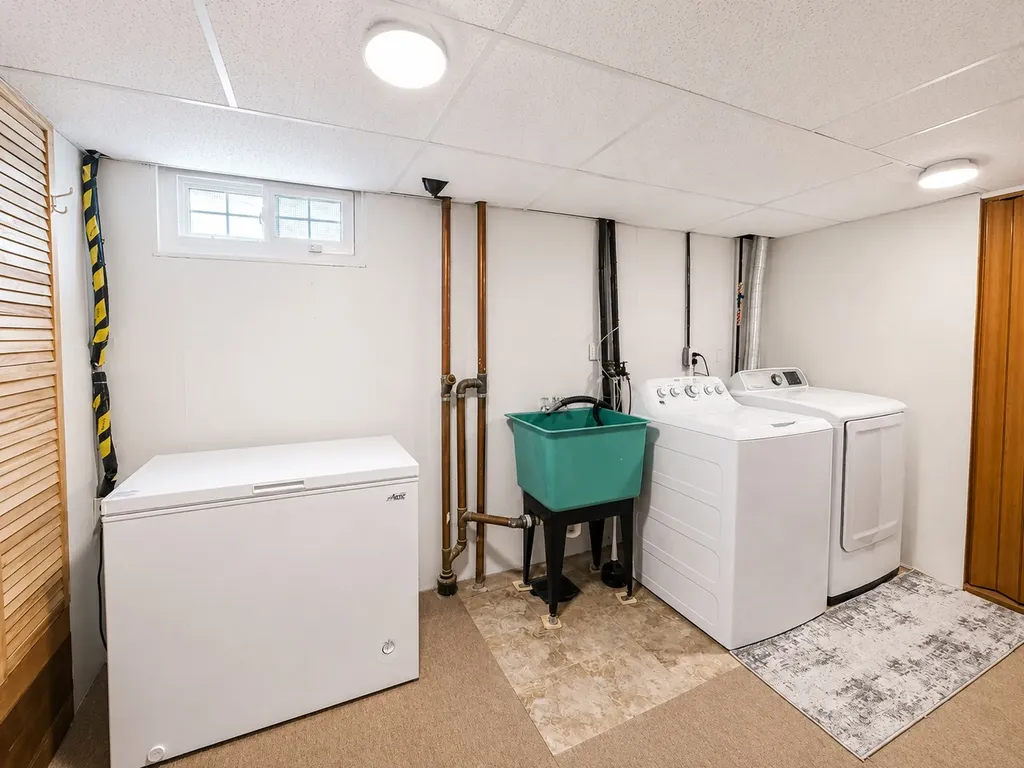 516 25th Avenue NE Great Falls MT 59404