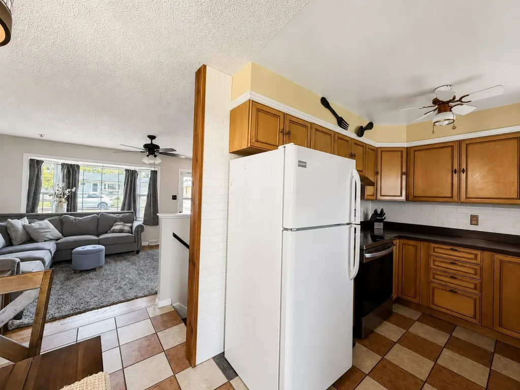 516 25th Avenue NE Great Falls MT 59404