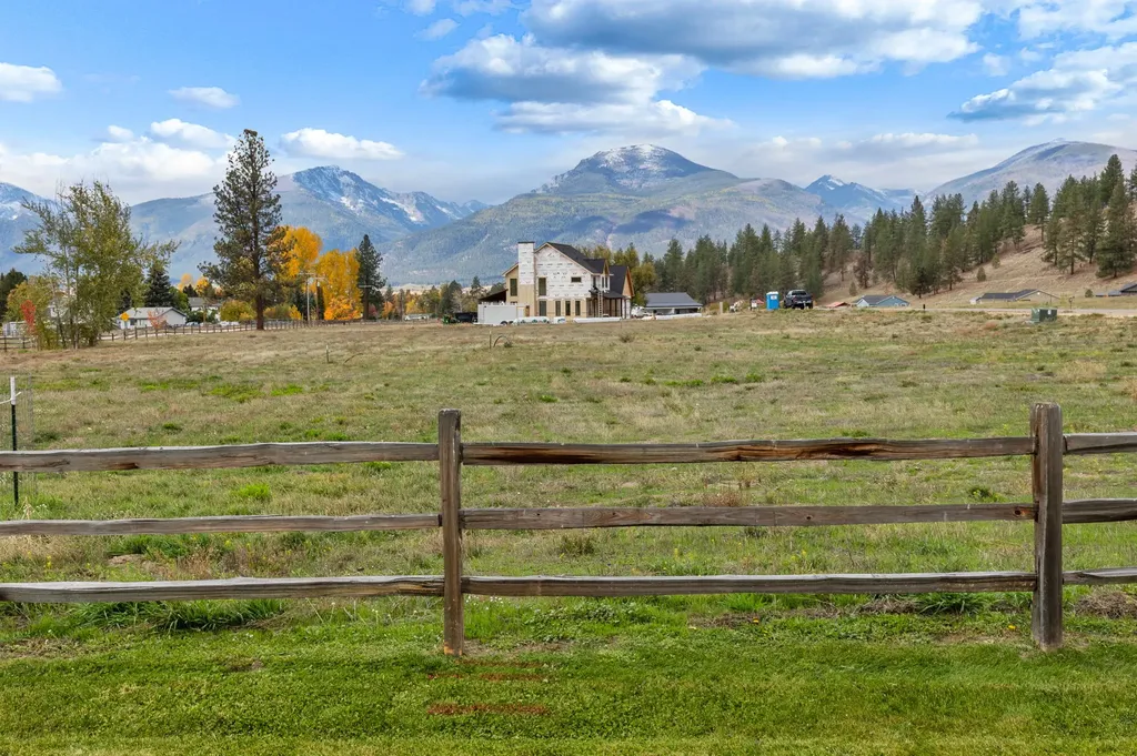 1087 Rugged Ridge Road Stevensville MT 59870