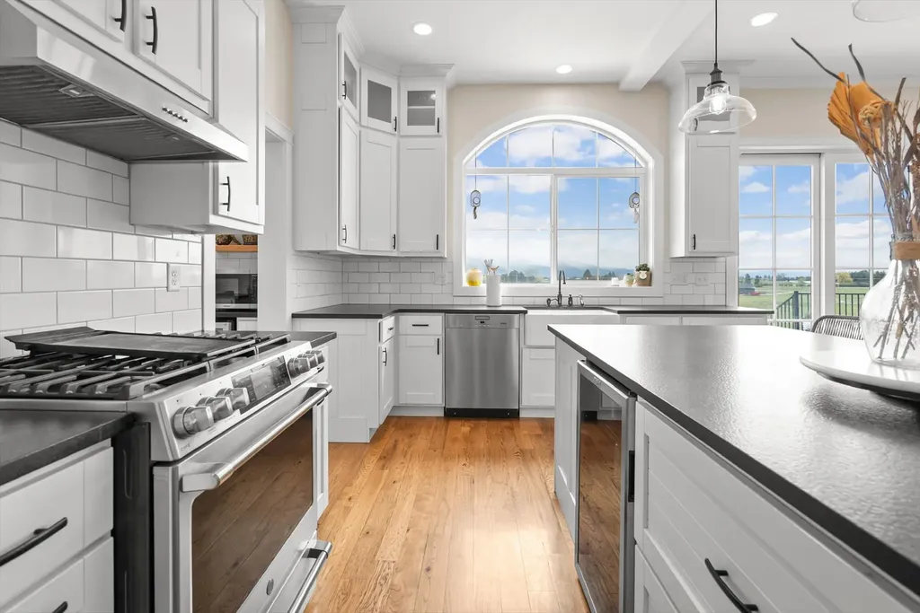 589 Jackson View Trail Kalispell MT 59901