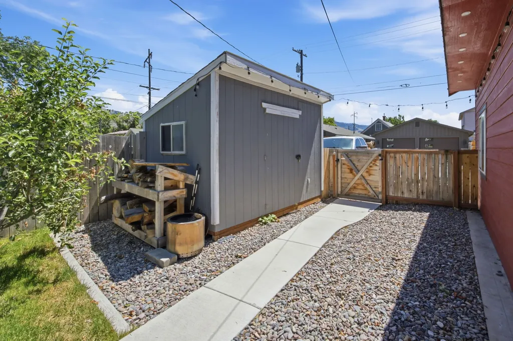 1711 S 13th Street W Missoula MT 59801