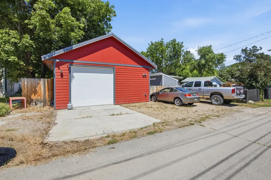 1711 S 13th Street W Missoula MT 59801