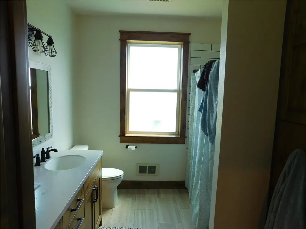 33460 Overland Road St Ignatius MT 59865