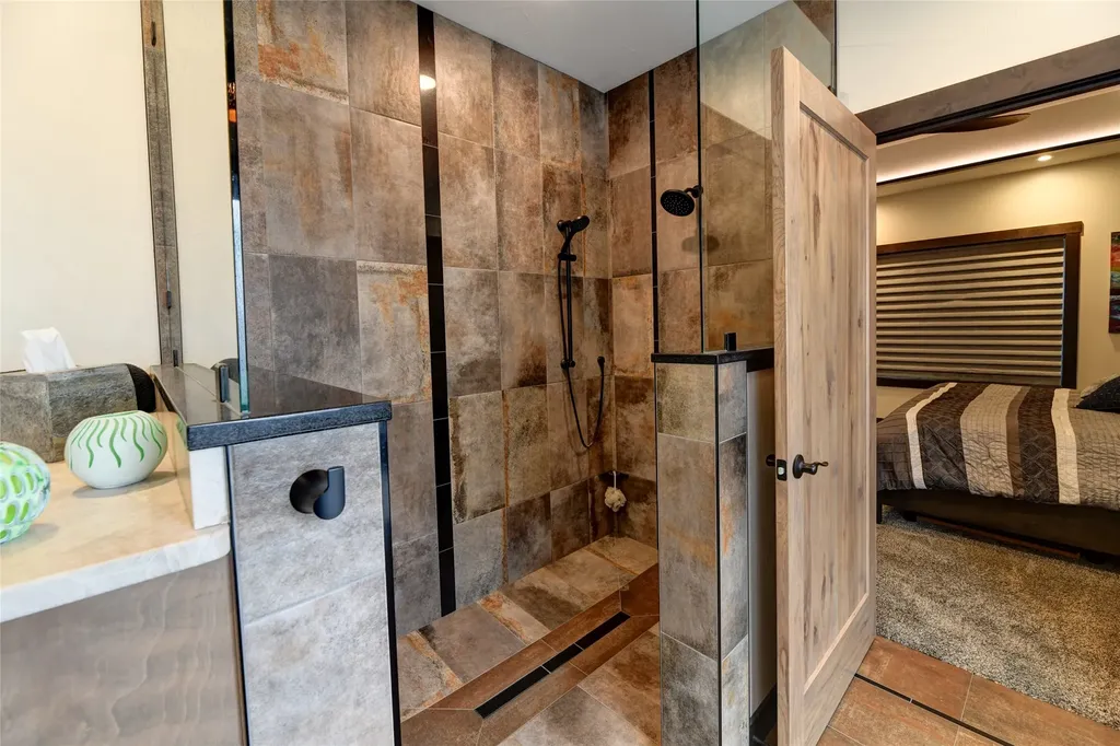 1407 Cambray Loop Helena MT 59602