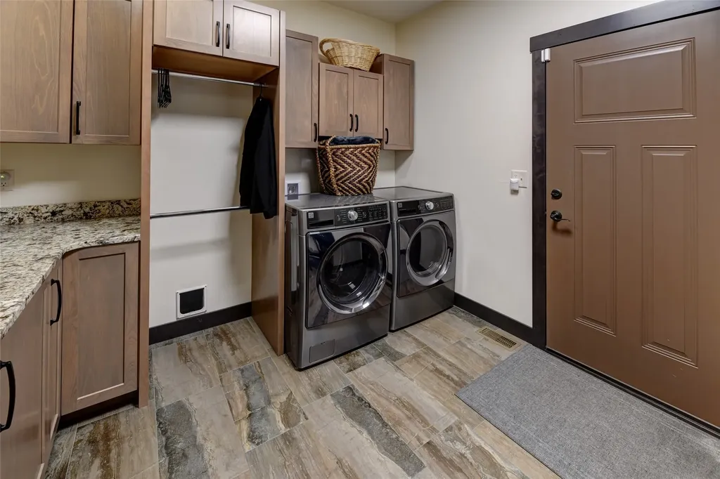 1407 Cambray Loop Helena MT 59602
