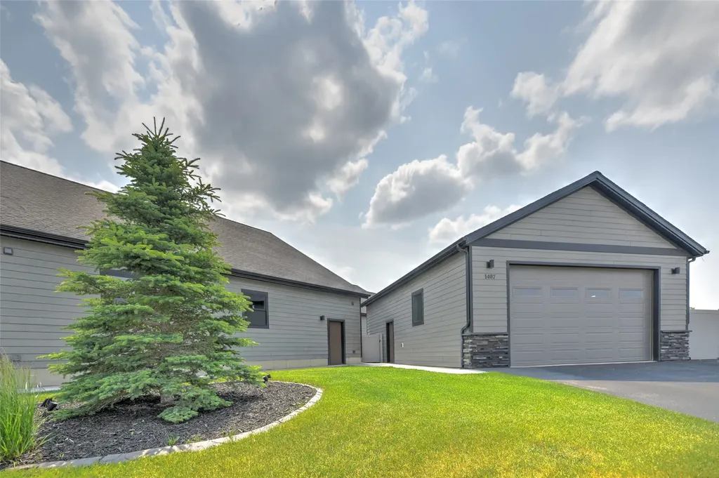 1407 Cambray Loop Helena MT 59602