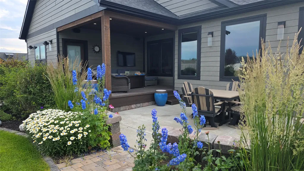 1407 Cambray Loop Helena MT 59602