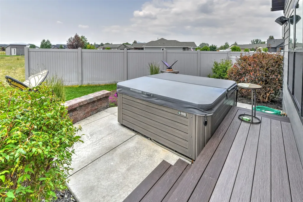 1407 Cambray Loop Helena MT 59602