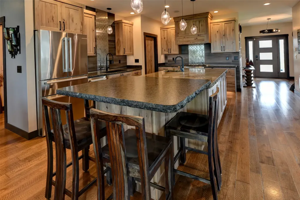 1407 Cambray Loop Helena MT 59602
