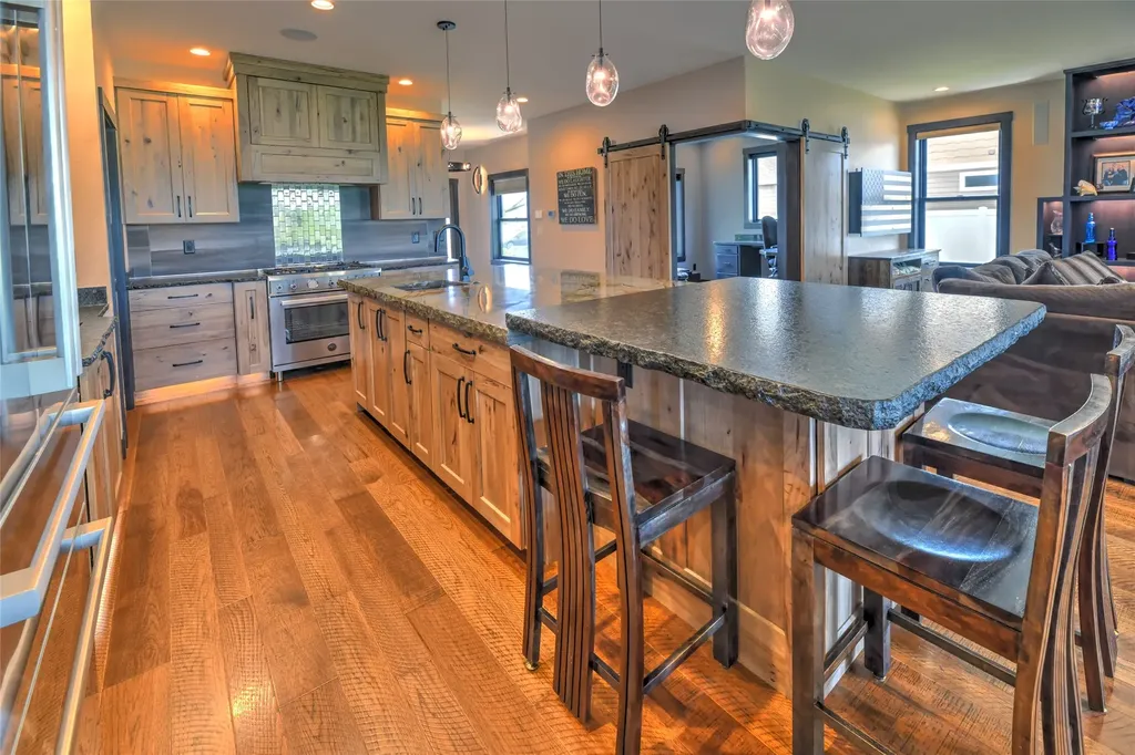 1407 Cambray Loop Helena MT 59602