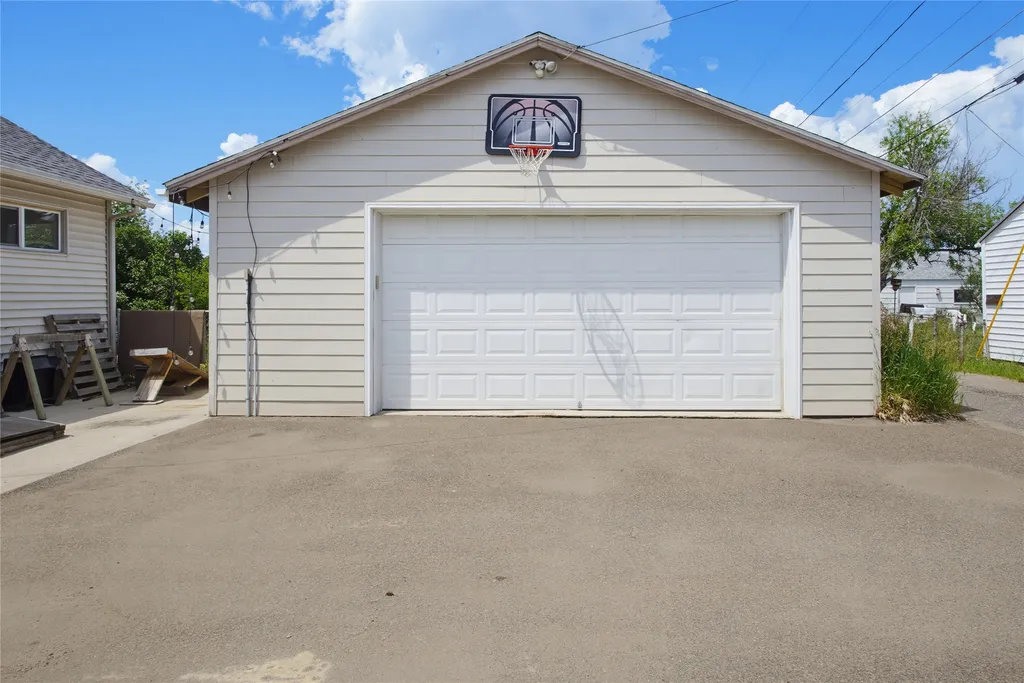 3015 Richardson Street Butte MT 59701