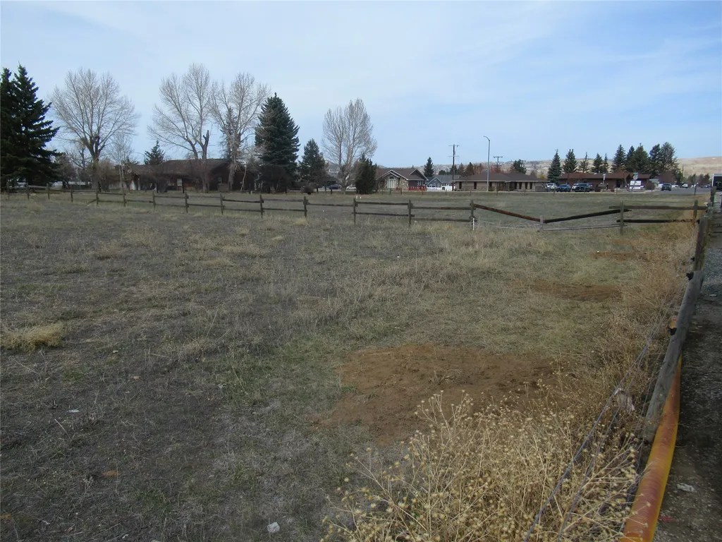 1830 Holmes Avenue Butte MT 59701