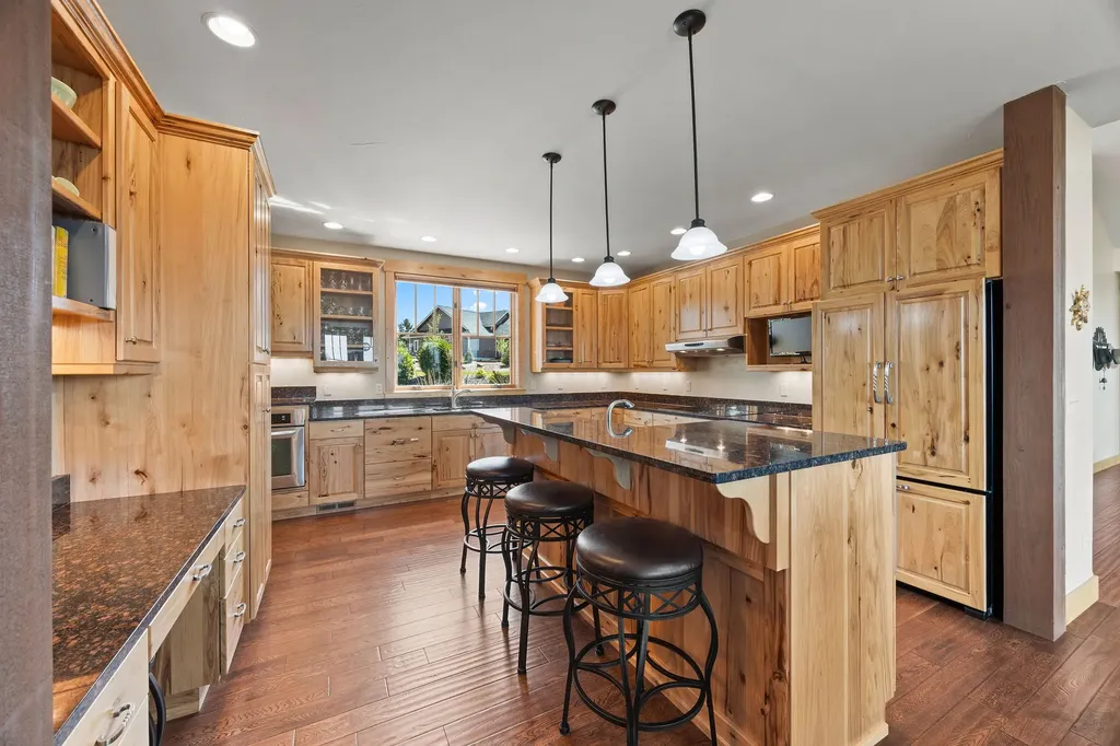 117 Southlake Crest Polson MT 59860
