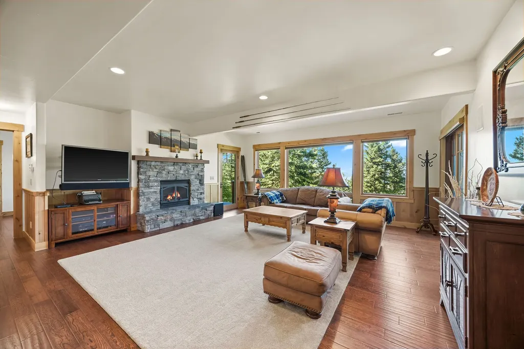 117 Southlake Crest Polson MT 59860
