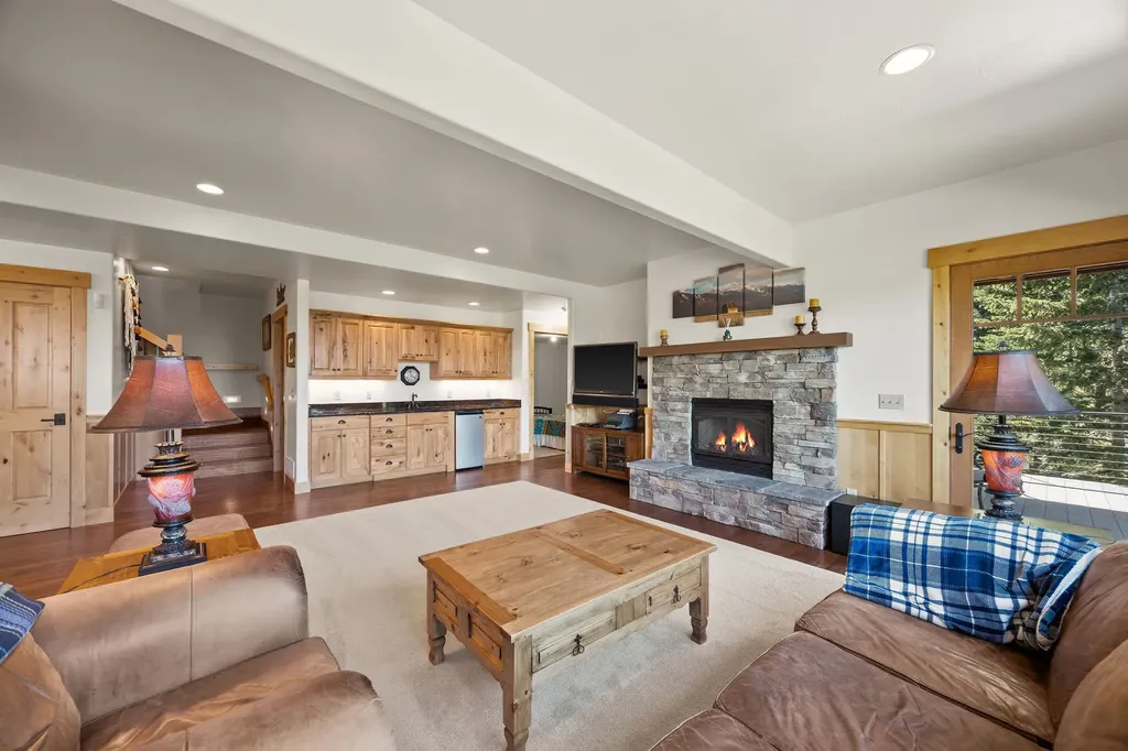 117 Southlake Crest Polson MT 59860
