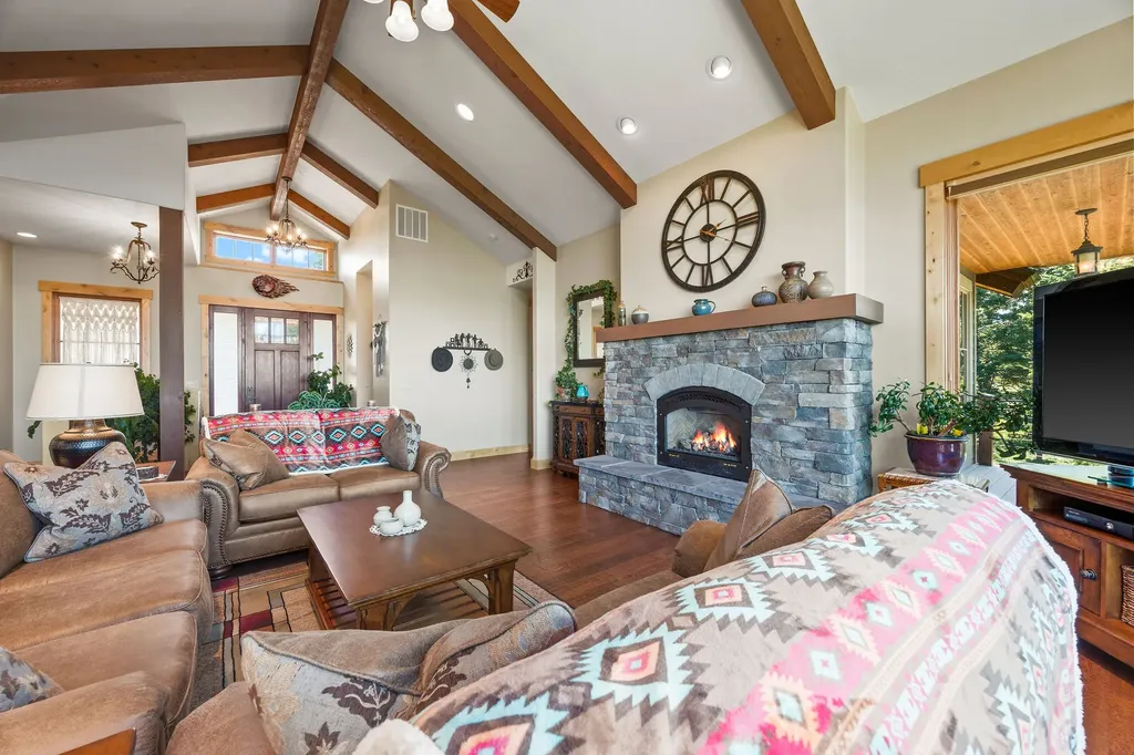 117 Southlake Crest Polson MT 59860