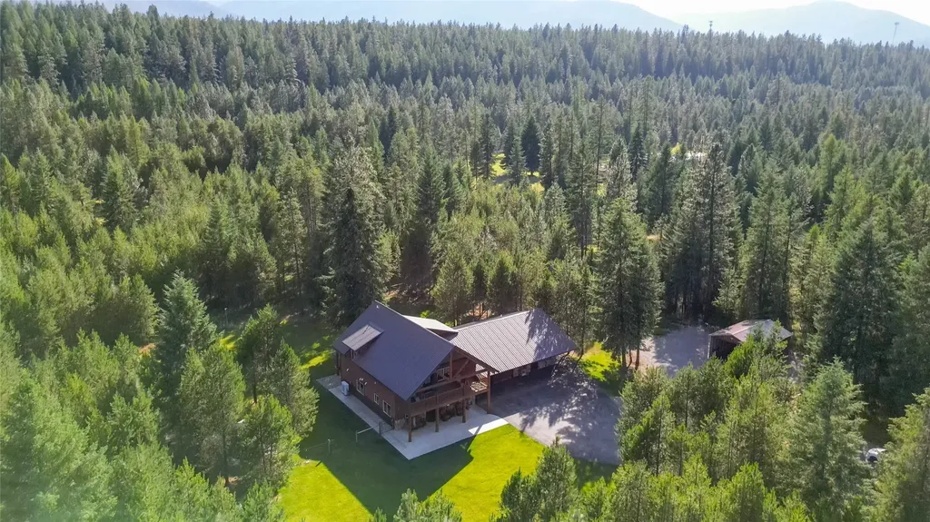 3060 Mt Highway 200 Trout Creek MT 59874
