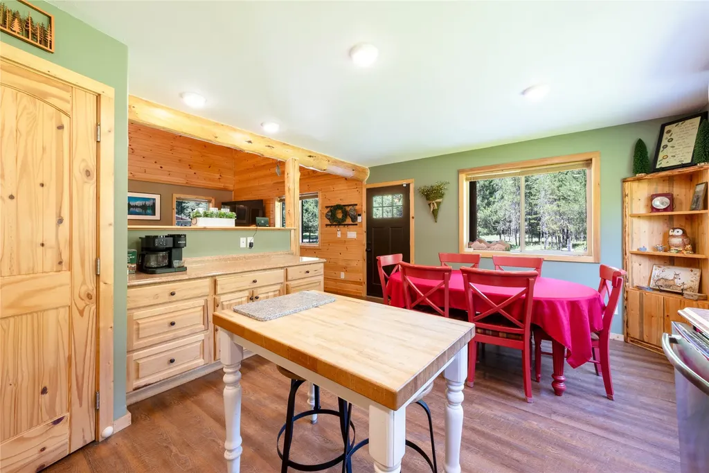 3060 Mt Highway 200 Trout Creek MT 59874
