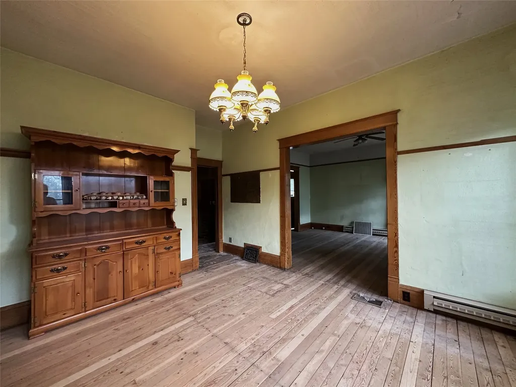 509 1st Avenue E Eureka MT 59917